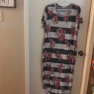 Striped maxi